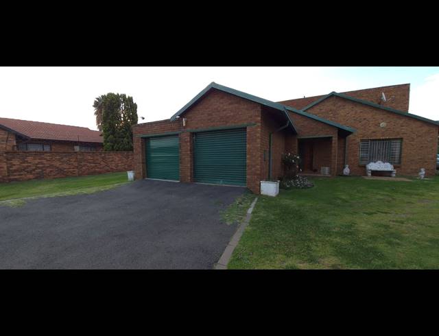 4 BEDROOM HOUSE FOR SALE IN DALPARK
